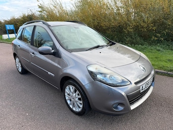 Used Renault Clio 2009 for sale - 76472690: Photo
