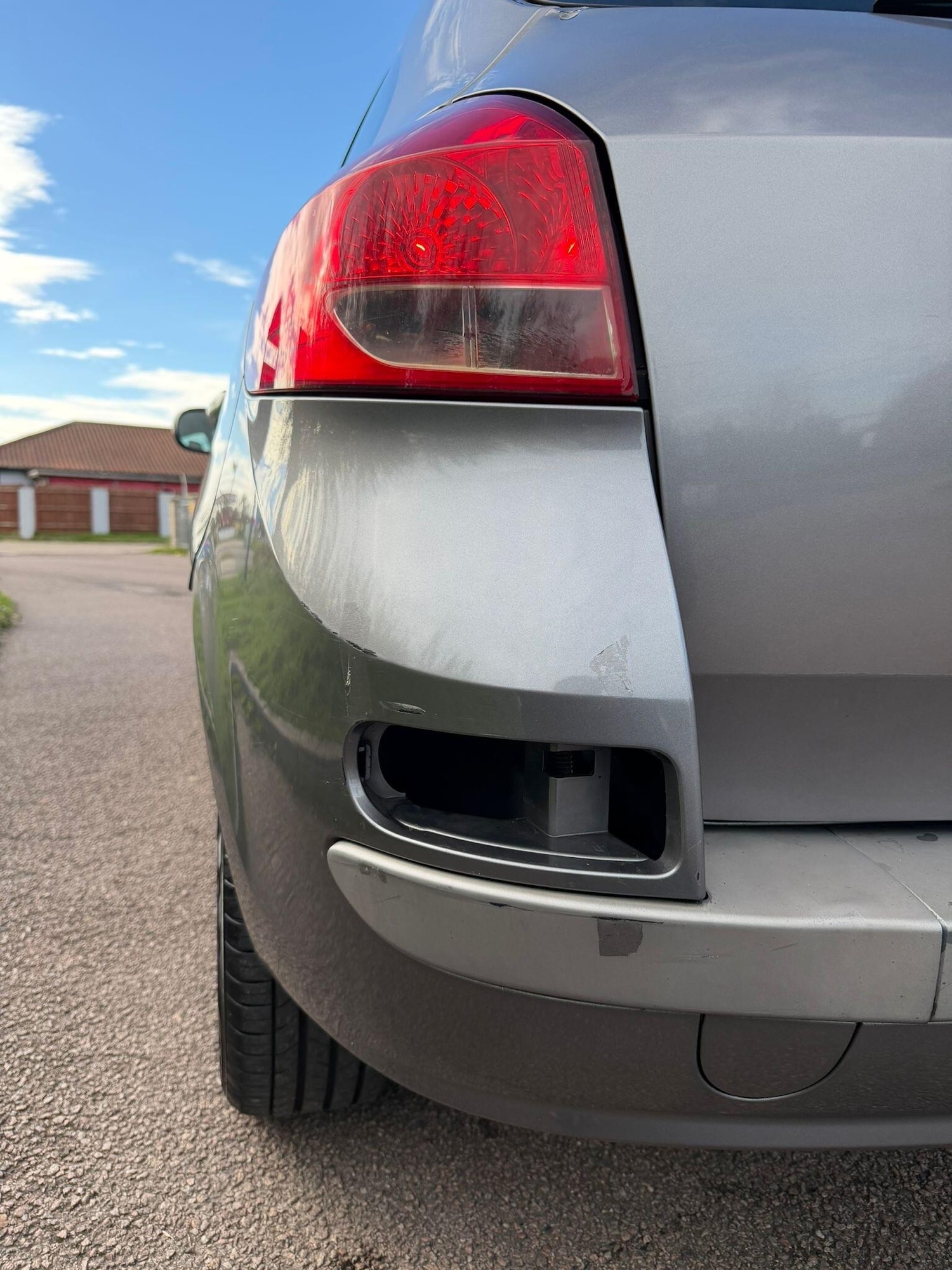 Used Renault Clio 2009 for sale - 76472690: Photo 23