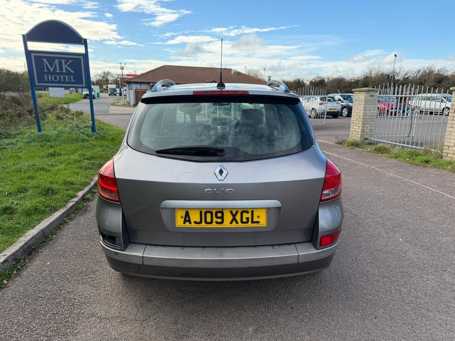 Used Renault Clio 2009 for sale - 76472690: Photo 7