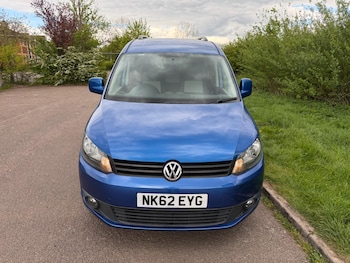 Used Volkswagen Caddy Maxi Life 2013 for sale - 78319665: Photo