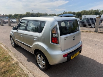 Used Kia Soul 2010 for sale - 79324635: Photo