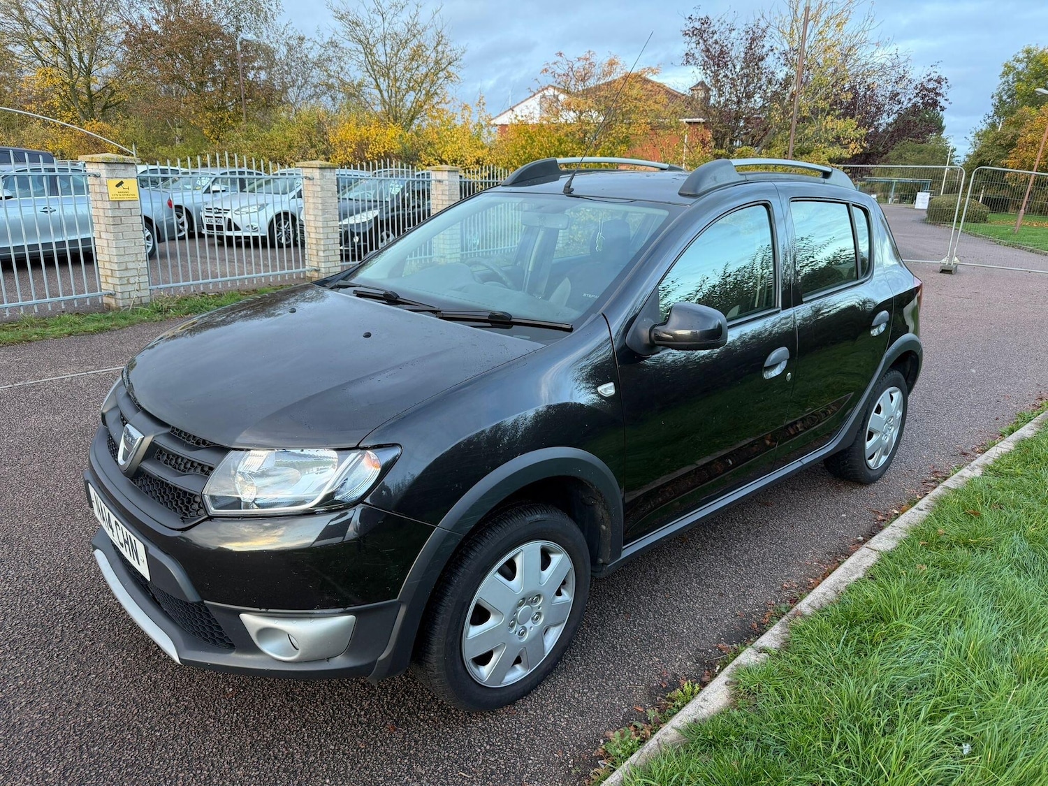 Used Dacia Sandero Stepway 2014 for sale - 76327367: Photo 3