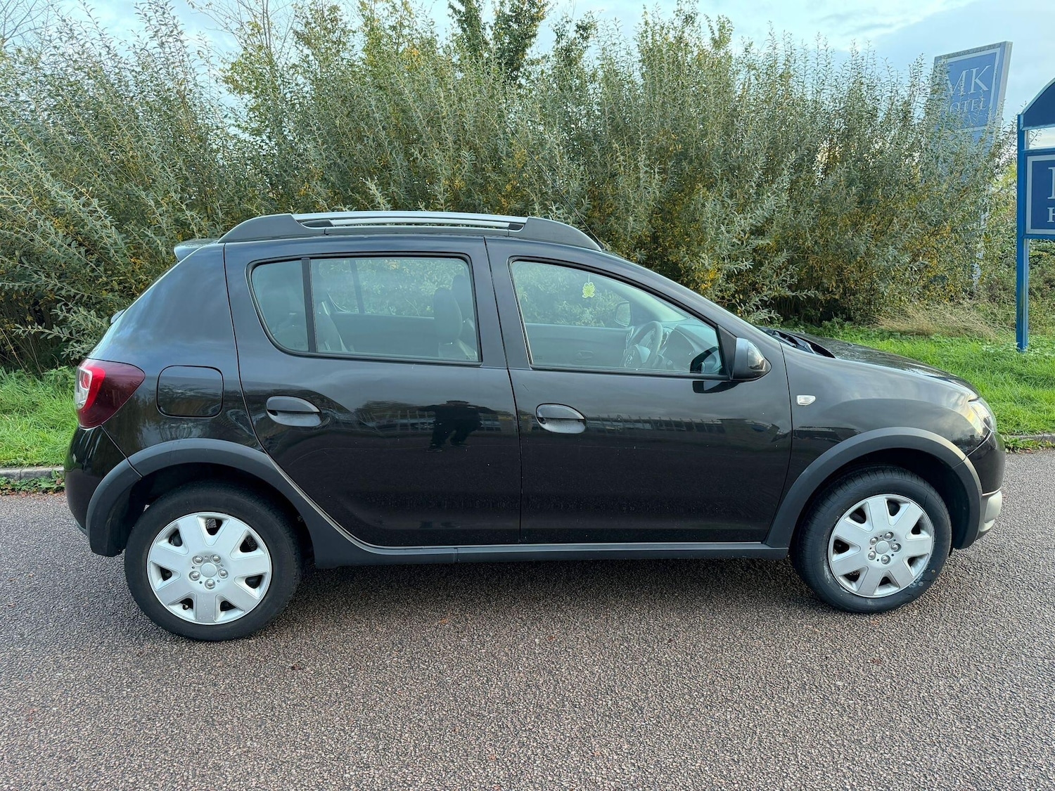Used Dacia Sandero Stepway 2014 for sale - 76327367: Photo 8