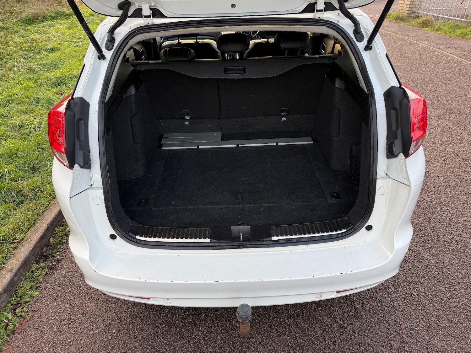 Used Honda Civic 2014 for sale - 76715255: Photo 16