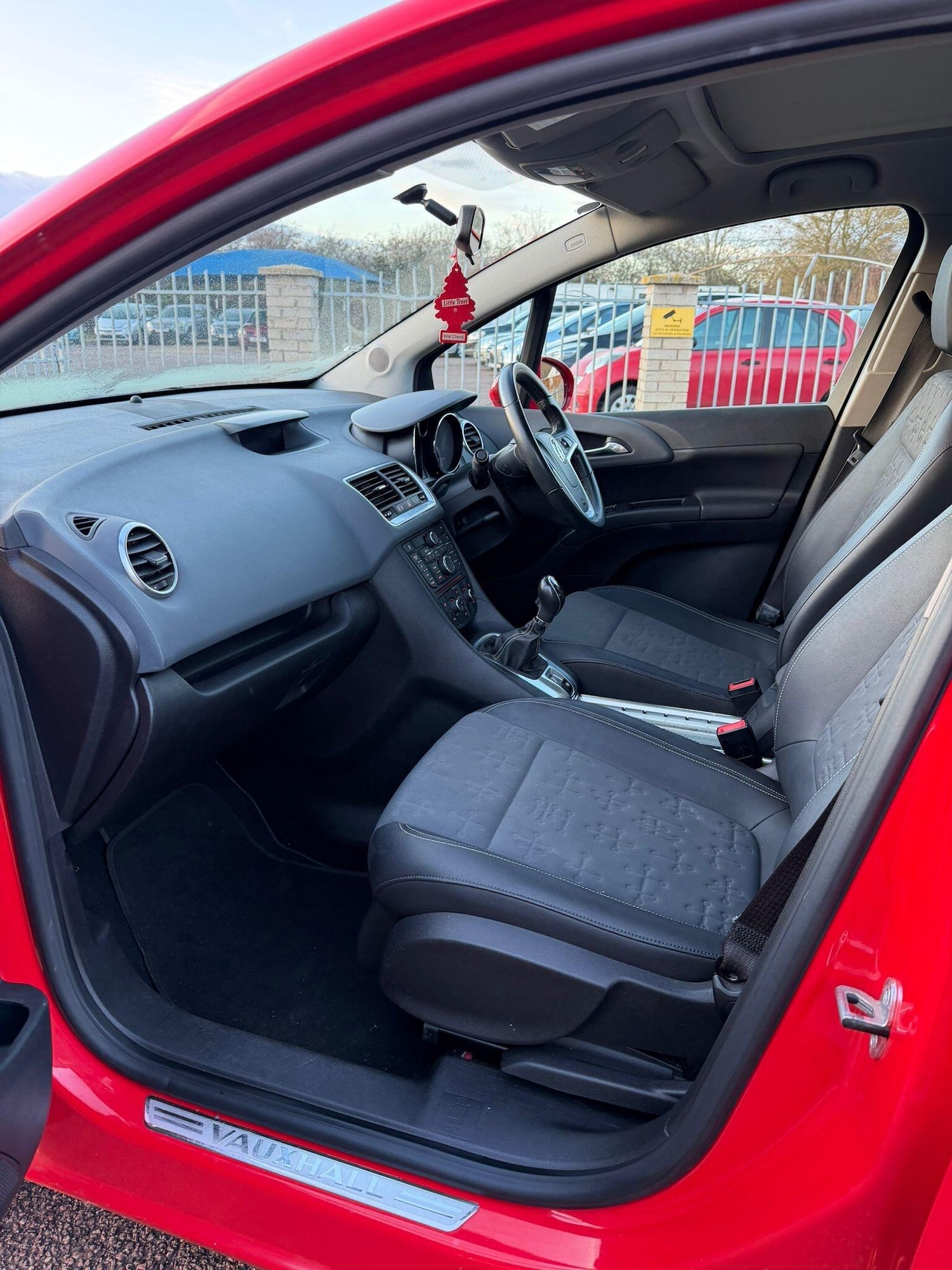 Used Vauxhall Meriva 2013 for sale - 77131083: Photo 14