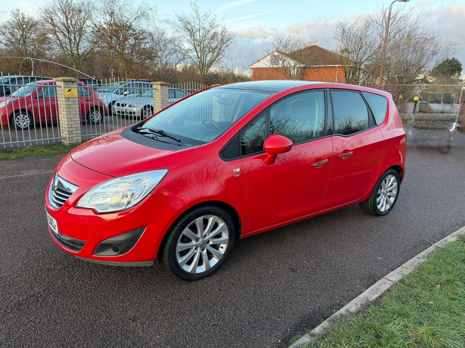 Used Vauxhall Meriva 2013 for sale - 77131083: Photo 3
