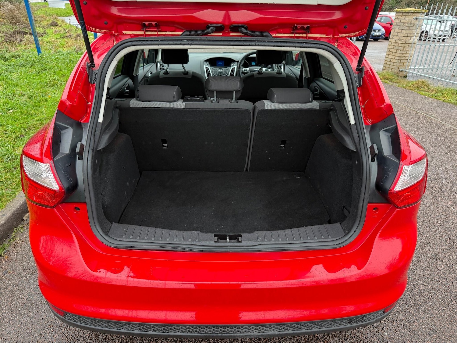 Used Ford Focus 2012 for sale - 76887038: Photo 17