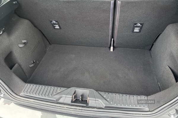 Used Ford Fiesta 2017 for sale - 76586182: Photo 12