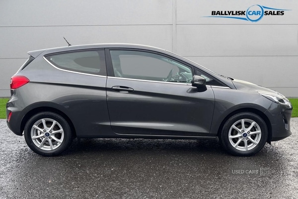 Used Ford Fiesta 2017 for sale - 76586182: Photo 3