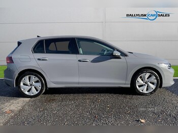 Used Volkswagen Golf 2025 for sale - 76318629: Photo