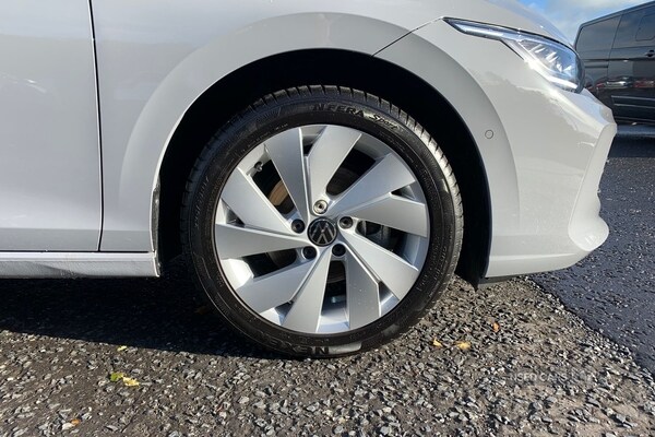 Used Volkswagen Golf 2025 for sale - 76318629: Photo 6