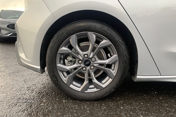 Used Ford Focus 2022 for sale - 76586193: Photo 6