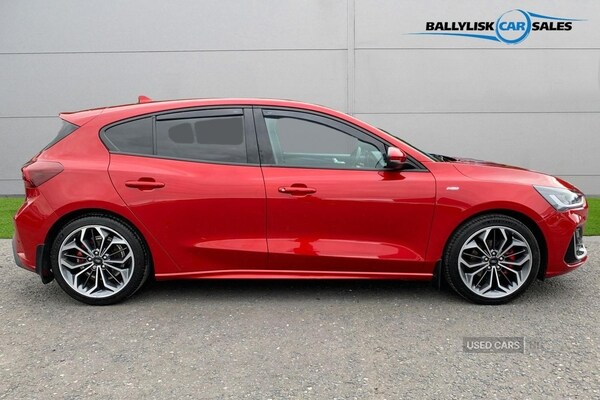 Used Ford Focus 2022 for sale - 76043575: Photo 3