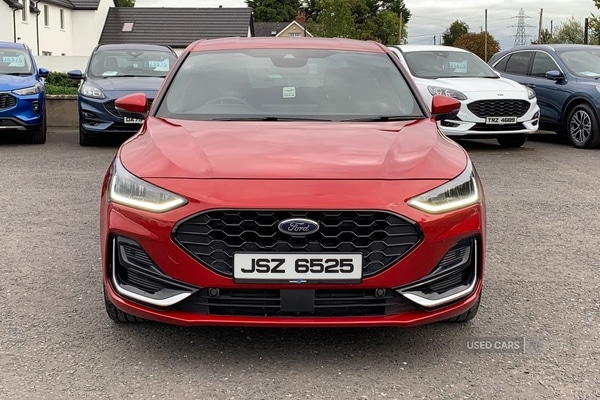 Used Ford Focus 2022 for sale - 76043575: Photo 4