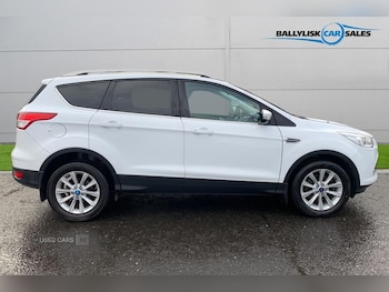 Used Ford Kuga 2015 for sale - 77684766: Photo