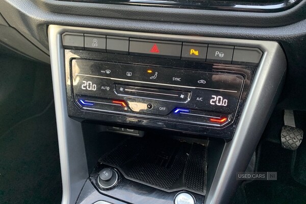 Used Volkswagen T-Roc 2025 for sale - 76419572: Photo 15