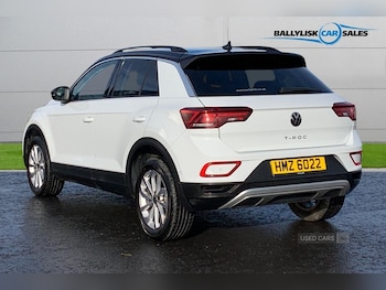 Used Volkswagen T-Roc 2025 for sale - 76419572: Photo