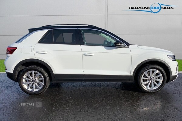 Used Volkswagen T-Roc 2025 for sale - 76419572: Photo 3