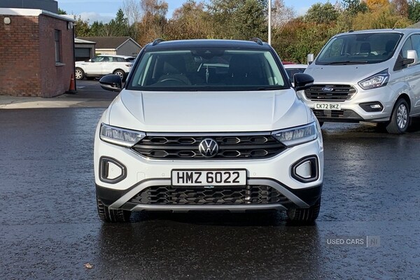 Used Volkswagen T-Roc 2025 for sale - 76419572: Photo 4