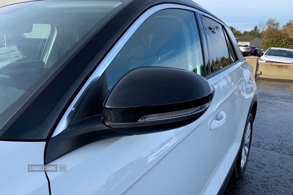 Used Volkswagen T-Roc 2025 for sale - 76419572: Photo 8