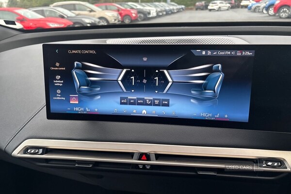 Used BMW iX 2023 for sale - 76573993: Photo 15