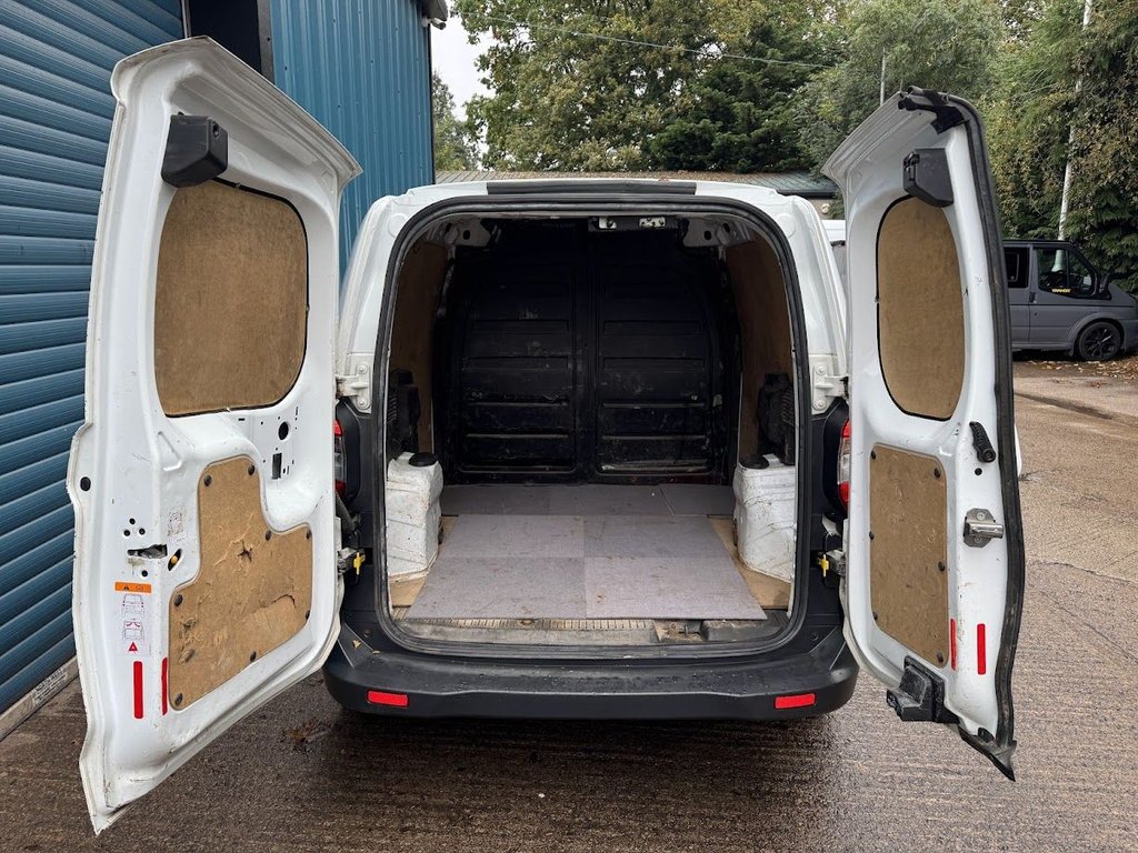 Used Ford Transit Courier 2016 for sale - 76266578: Photo 12