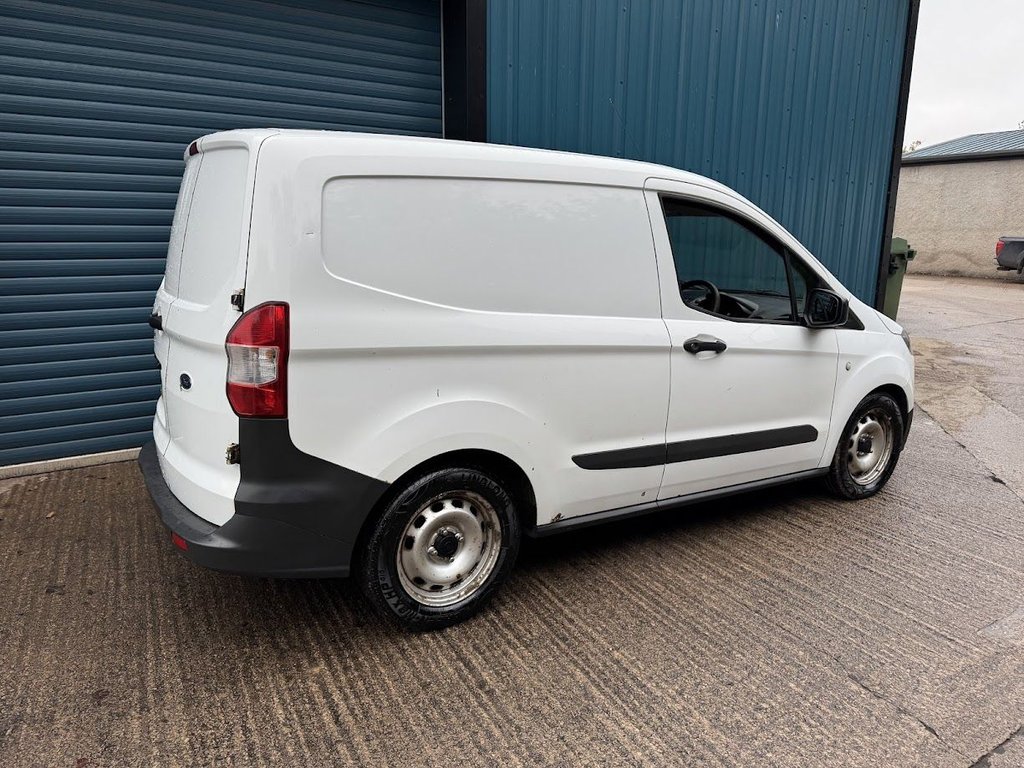 Used Ford Transit Courier 2016 for sale - 76266578: Photo 7