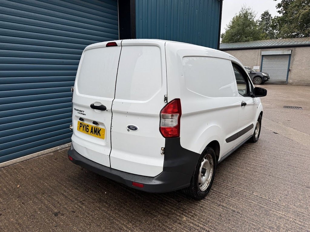 Used Ford Transit Courier 2016 for sale - 76266578: Photo 8