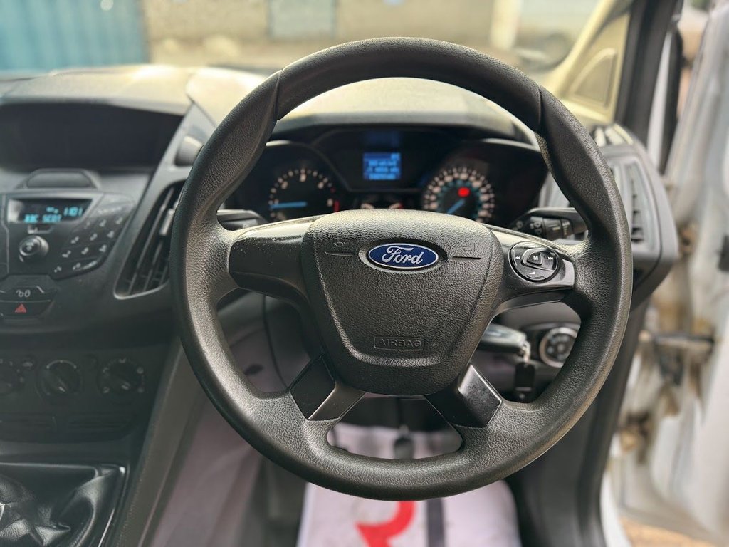 Used Ford Transit Connect 2016 for sale - 76820632: Photo 12