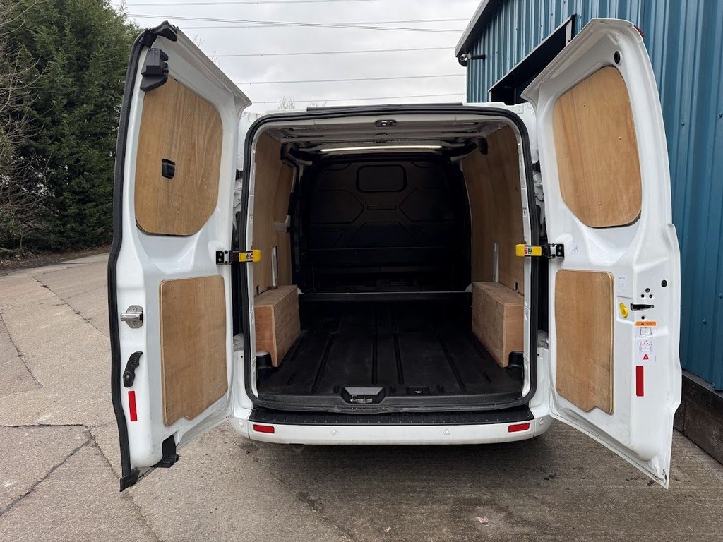 Used Ford Transit Custom 2023 for sale - 77608600: Photo 13