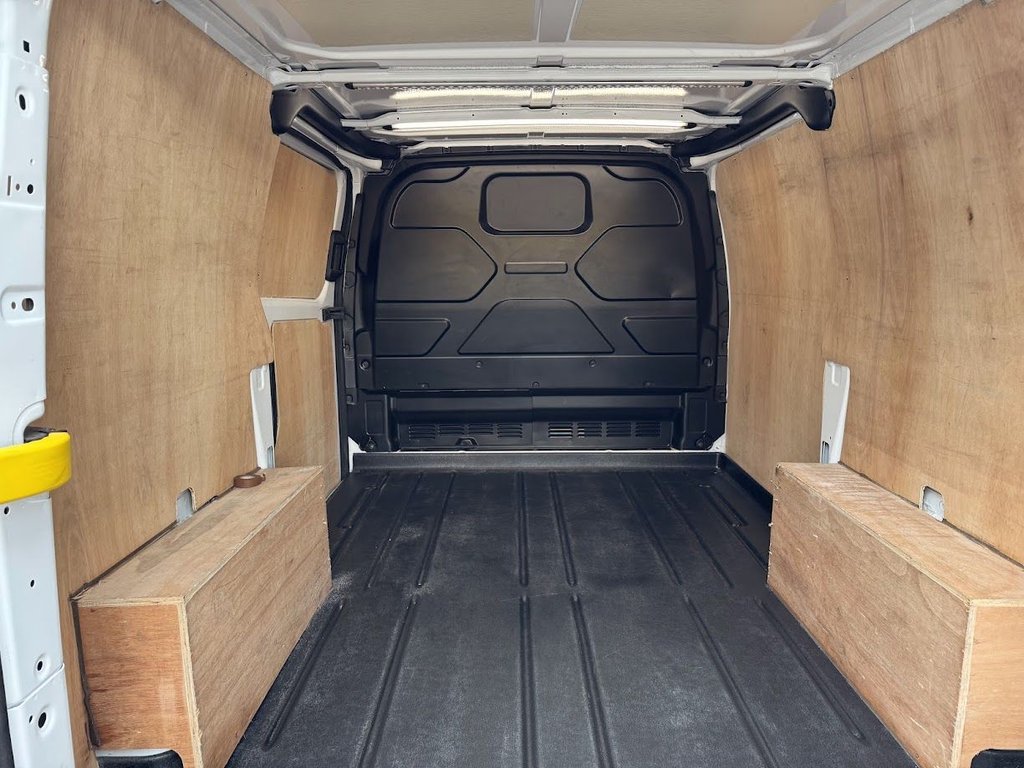 Used Ford Transit Custom 2023 for sale - 77608600: Photo 14