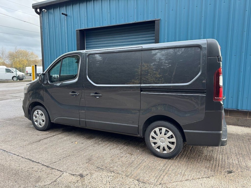 Used Renault Trafic 2022 for sale - 76820631: Photo 9