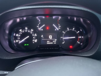 Used Vauxhall Vivaro 2022 for sale - 77301976: Photo