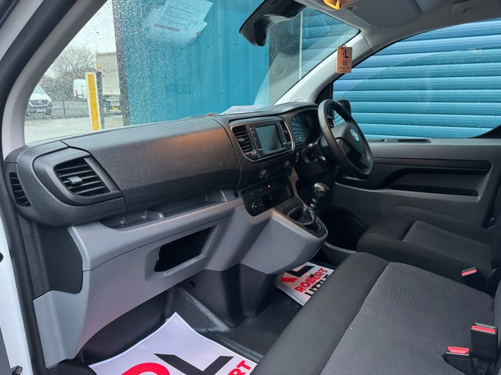 Used Vauxhall Vivaro 2022 for sale - 77301976: Photo 8