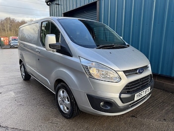 Used Ford Transit Custom 2017 for sale - 77250021: Photo