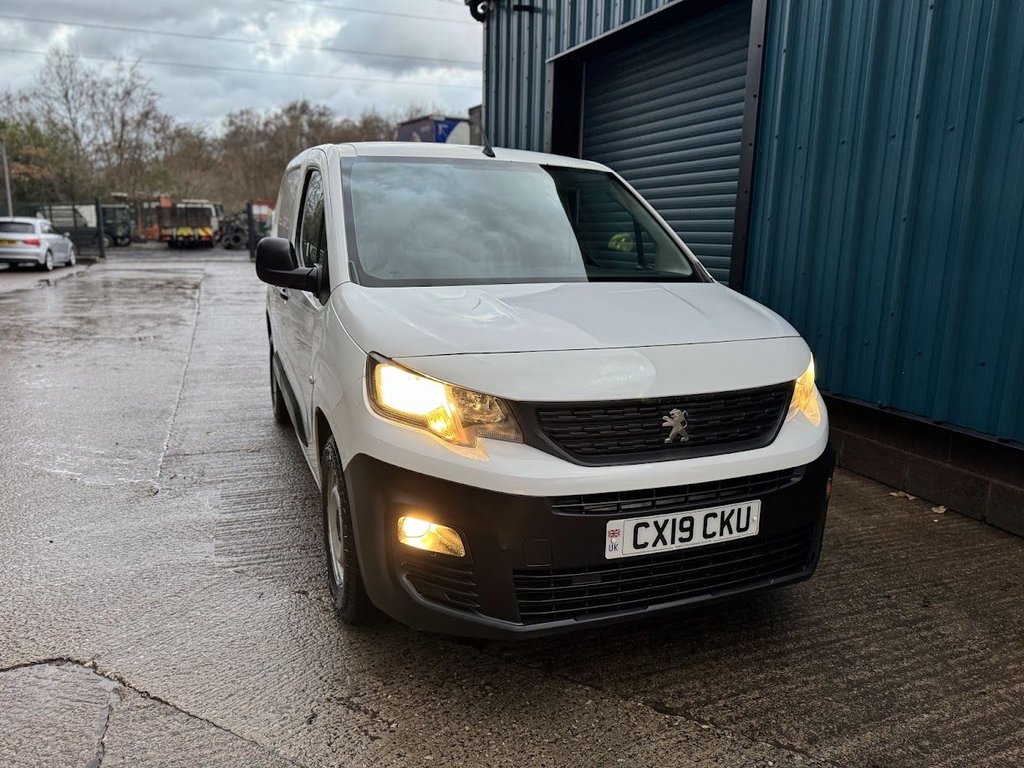 Used Peugeot Partner 2019 for sale - 76883288: Photo 1