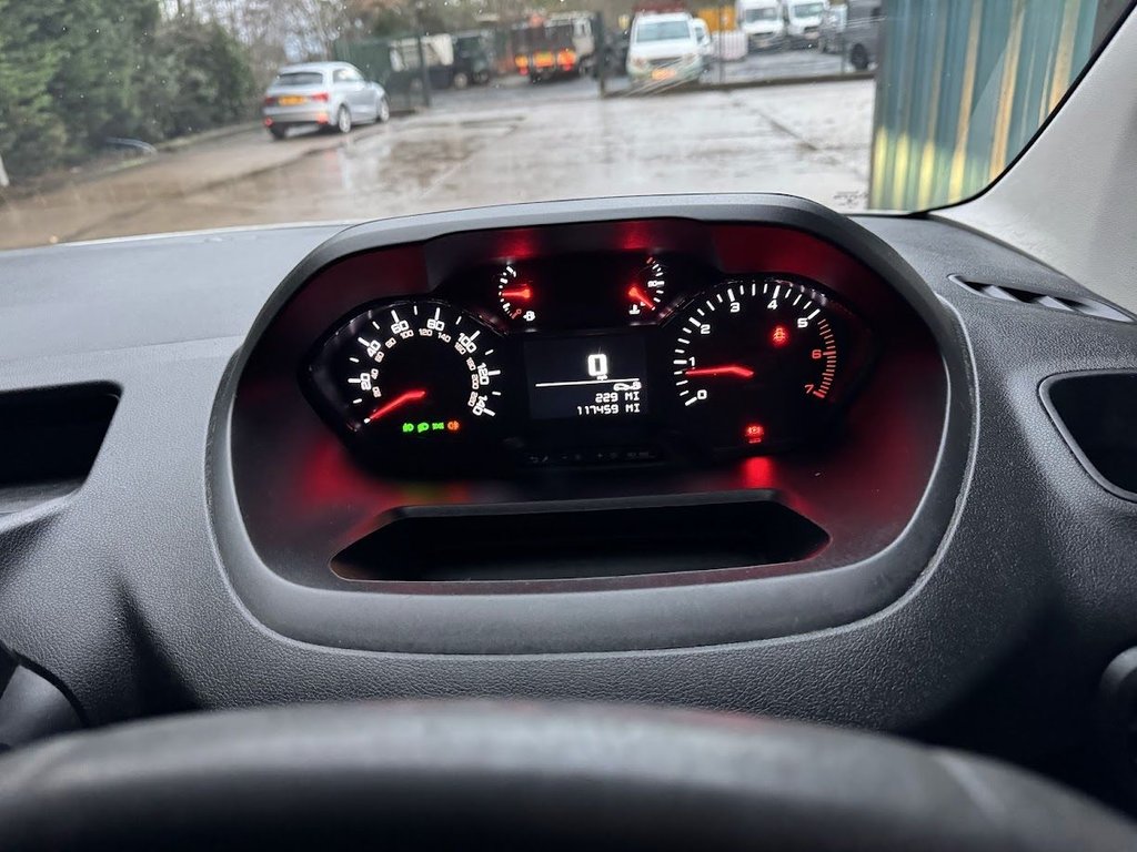 Used Peugeot Partner 2019 for sale - 76883288: Photo 16