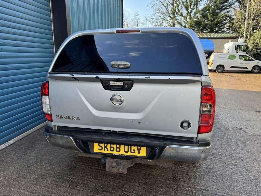 Used Nissan Navara 2018 for sale - 77919858: Photo 8
