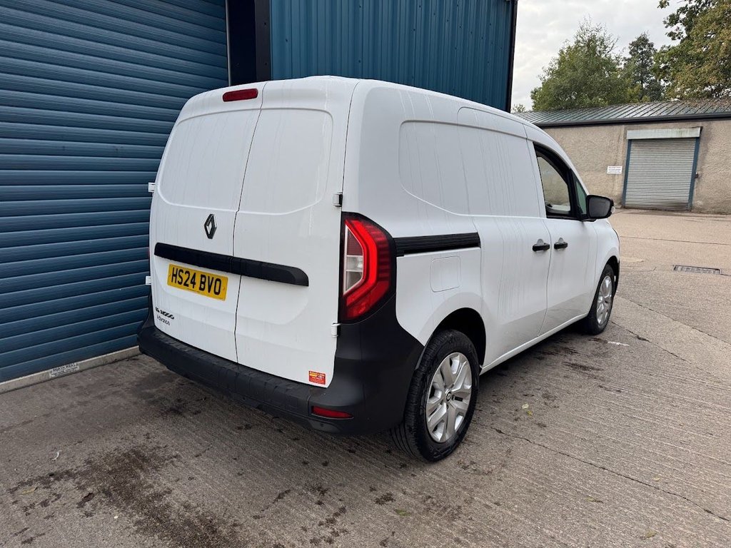 Used Renault Kangoo 2024 for sale - 76356218: Photo 5