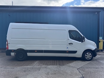 Used Nissan Interstar 2023 for sale - 79506098: Photo