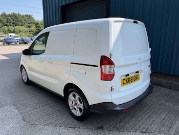 Used Ford Transit Courier 2018 for sale - 79334351: Photo