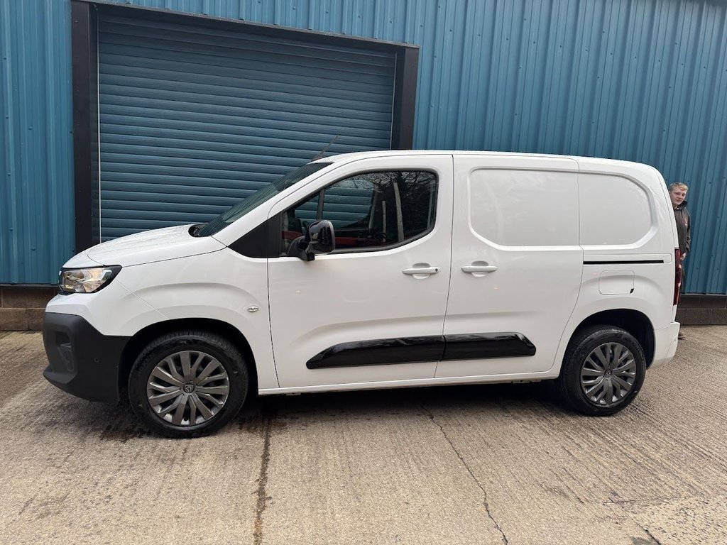 Used Peugeot Partner 2024 for sale - 76820649: Photo 2