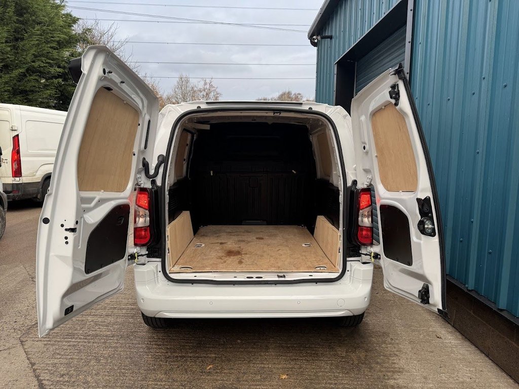 Used Peugeot Partner 2024 for sale - 76820649: Photo 9