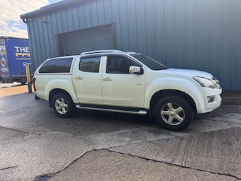 Used Isuzu D-Max 2017 for sale - 79506109: Photo