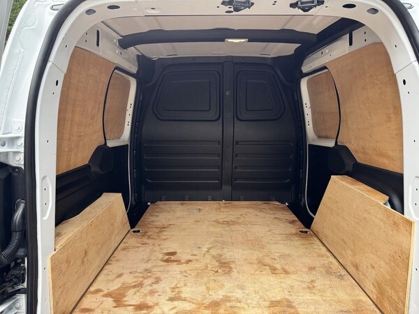 Used Renault Kangoo 2024 for sale - 76266579: Photo 12