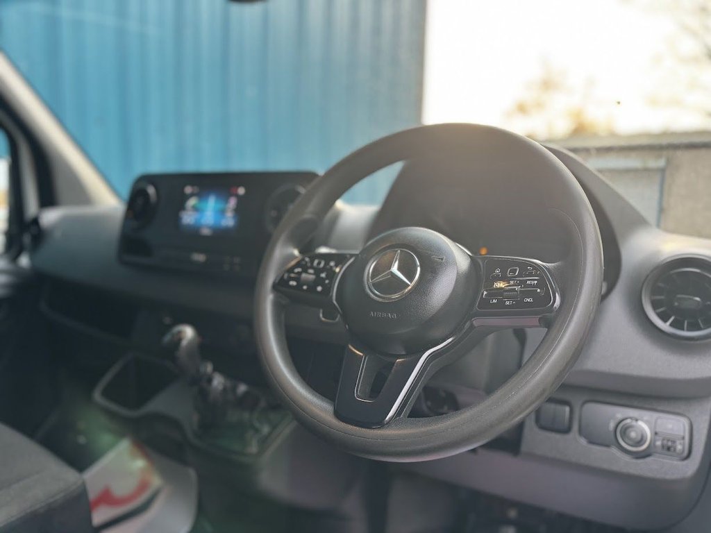 Used Mercedes-Benz Sprinter 2018 for sale - 76820385: Photo 9