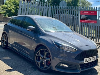 Used Ford Focus 2015 for sale - 75757236: Photo