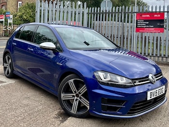 Volkswagen - Golf