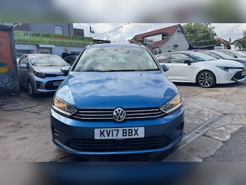 Used Volkswagen Golf SV 2017 for sale - 78915039: Photo