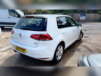 Used Volkswagen Golf 2016 for sale - 78915040: Photo